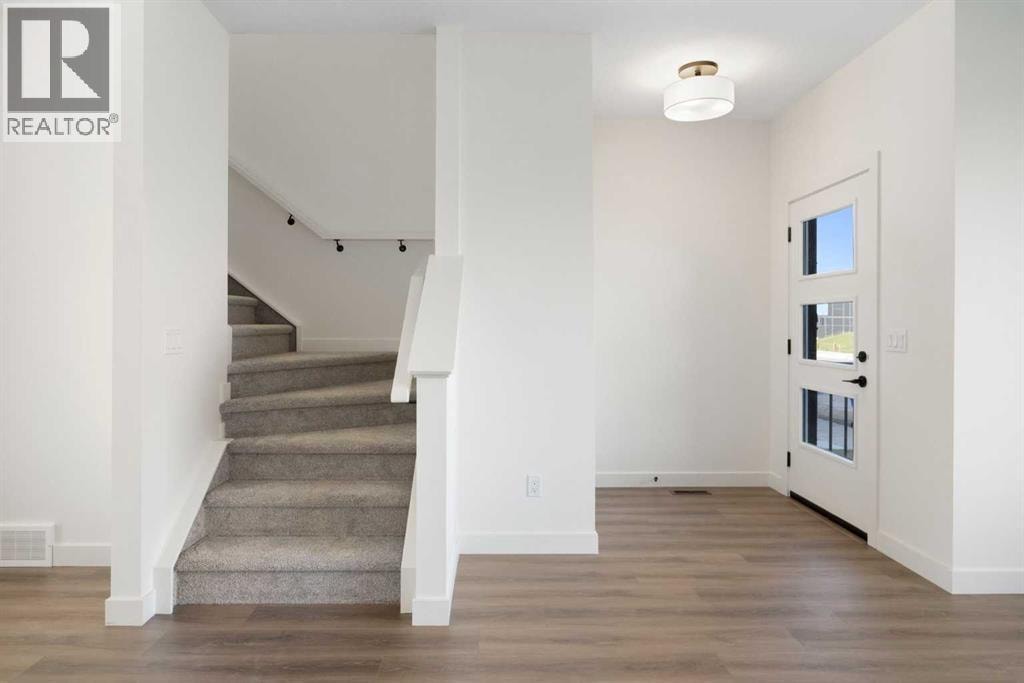 215 Belvedere Avenue SE — photo 4