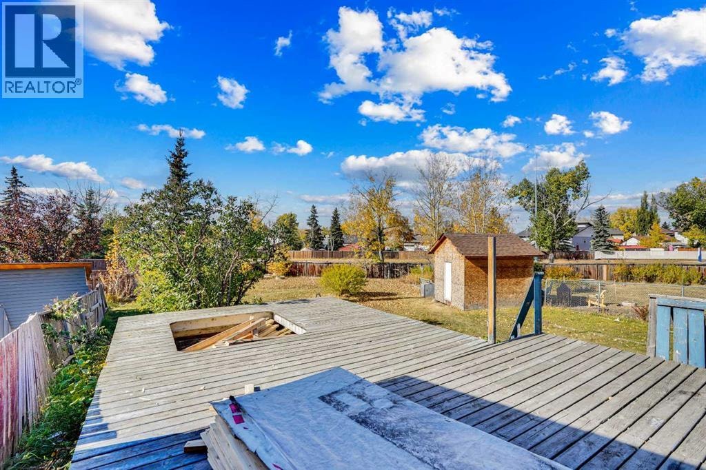 26 Falmead Bay NE — photo 32