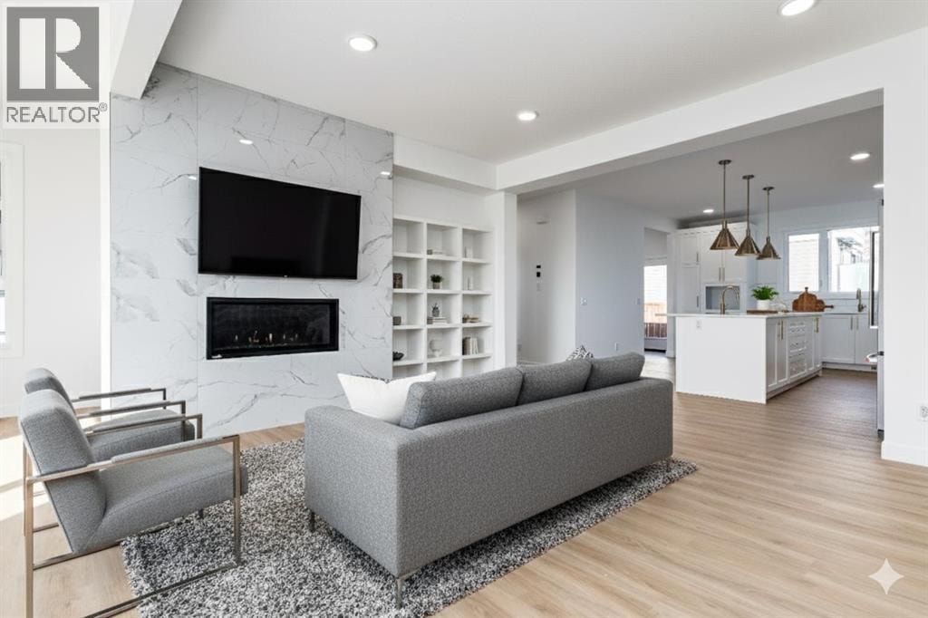 2520 21 Avenue SW — photo 9
