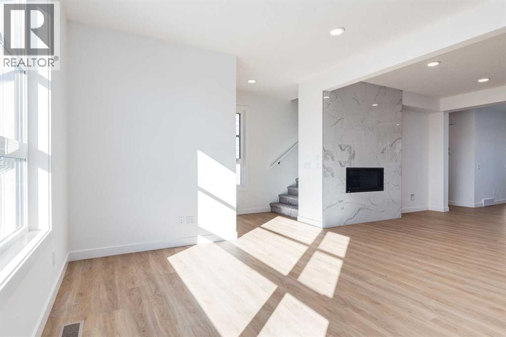 2520 21 Avenue SW — photo 10
