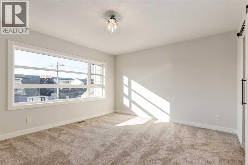 2516 21 Avenue SW — photo 15
