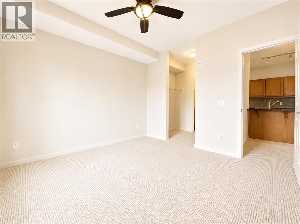 3407, 92 Crystal Shores Road — photo 17