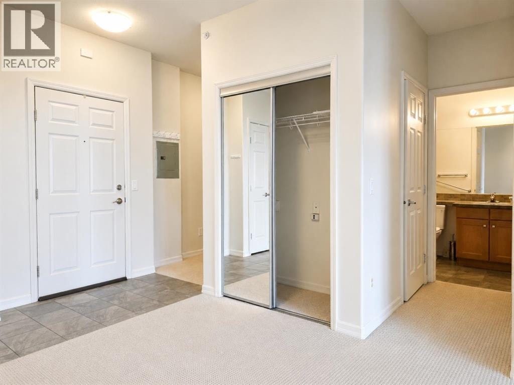 3407, 92 Crystal Shores Road — photo 3