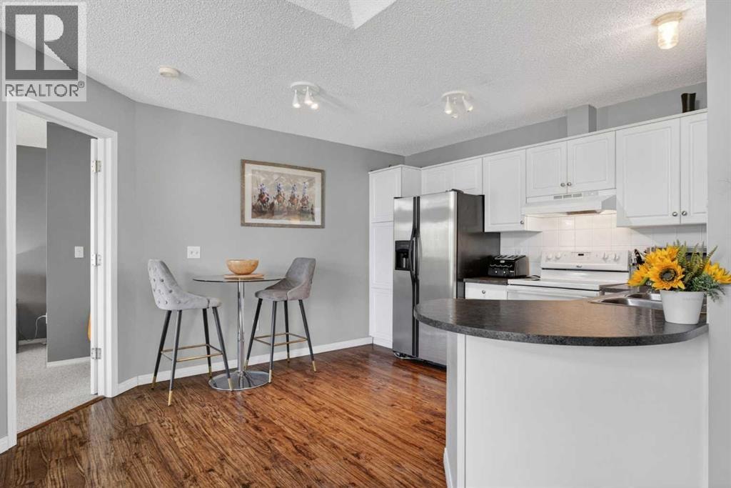 418, 10 Sierra Morena Mews SW — photo 16