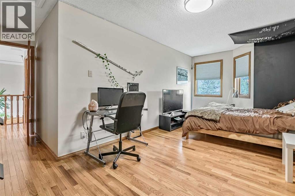 35 Candle Court SW — photo 17