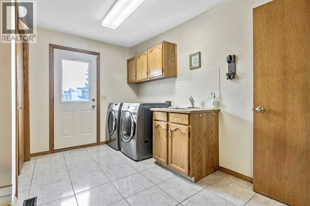 35 Candle Court SW — photo 12