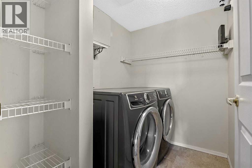 2206, 2206 Sienna Park Green SW — photo 18