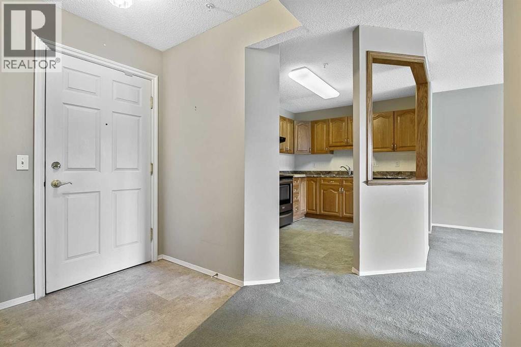 2206, 2206 Sienna Park Green SW — photo 5