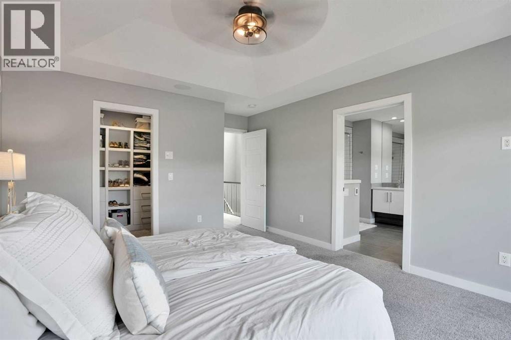 4405 20 Avenue NW — photo 30