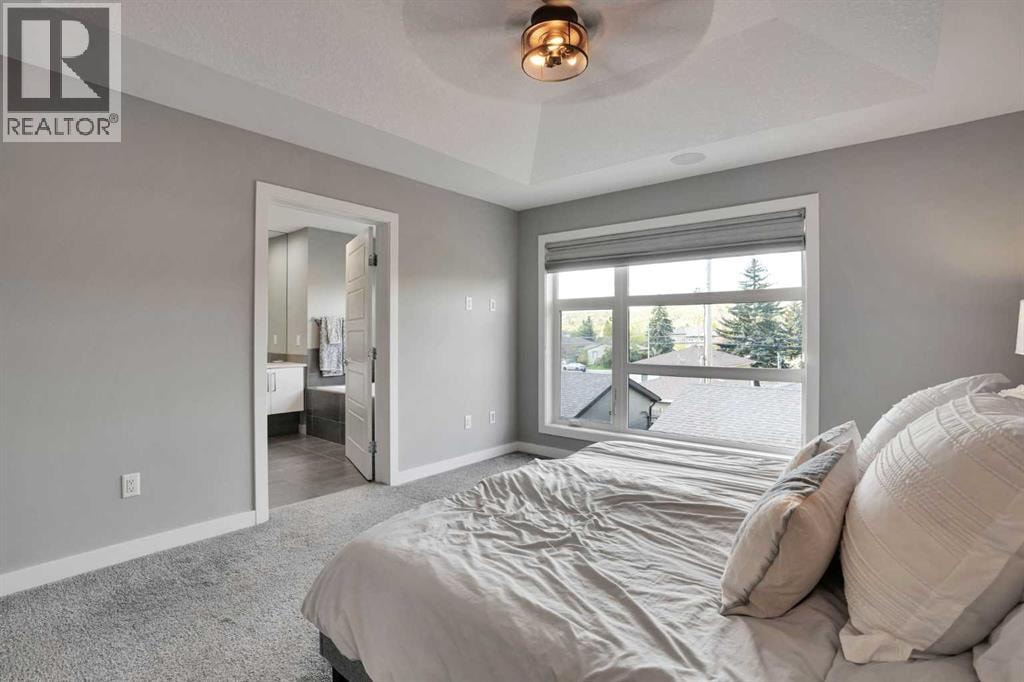 4405 20 Avenue NW — photo 31