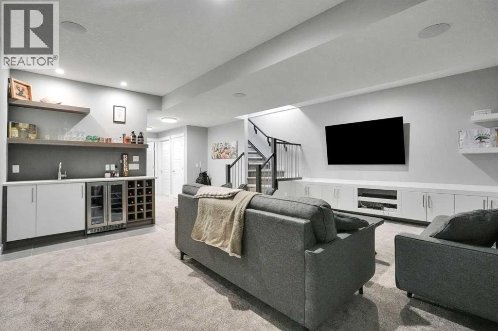 4405 20 Avenue NW — photo 41