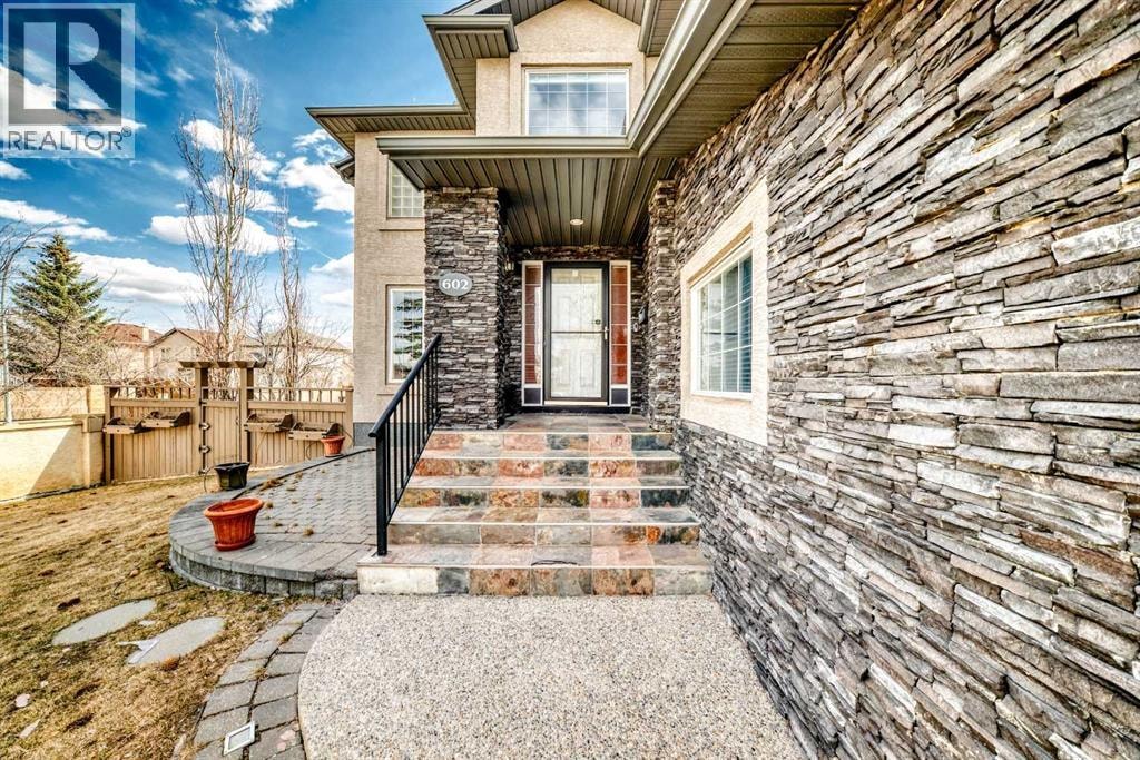 602 Wentworth Place SW — photo 2