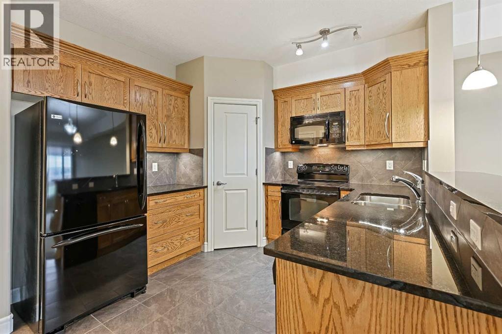 1243, 2330 Fish Creek Boulevard SW — photo 3
