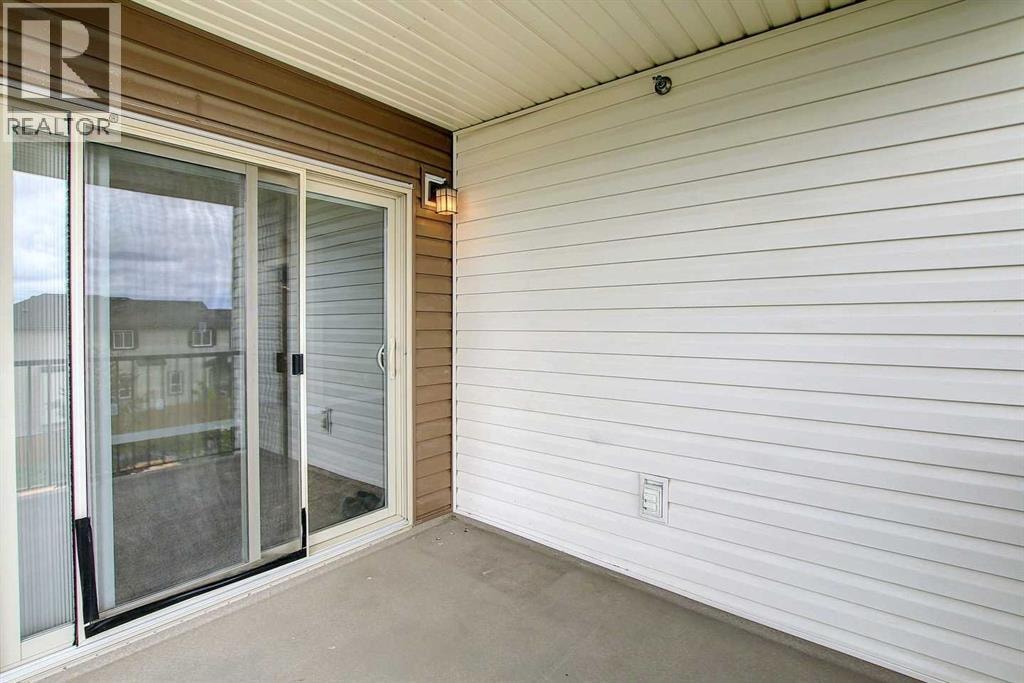 301, 355 Taralake Way NE — photo 19