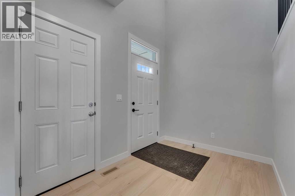 1172 Iron Ridge Avenue — photo 3