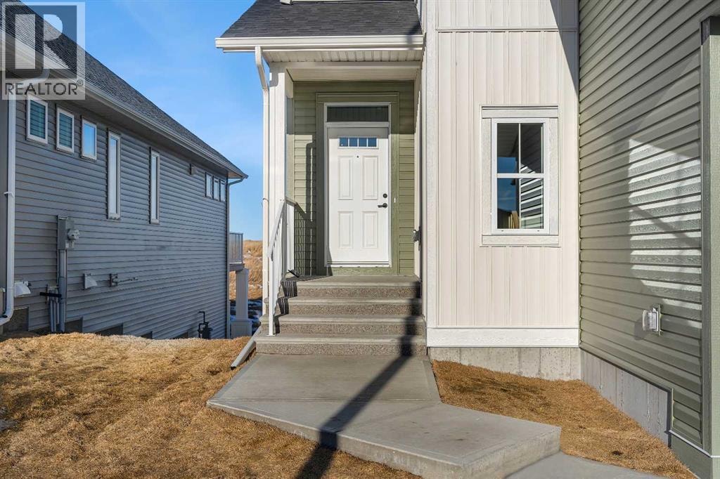 1172 Iron Ridge Avenue — photo 2