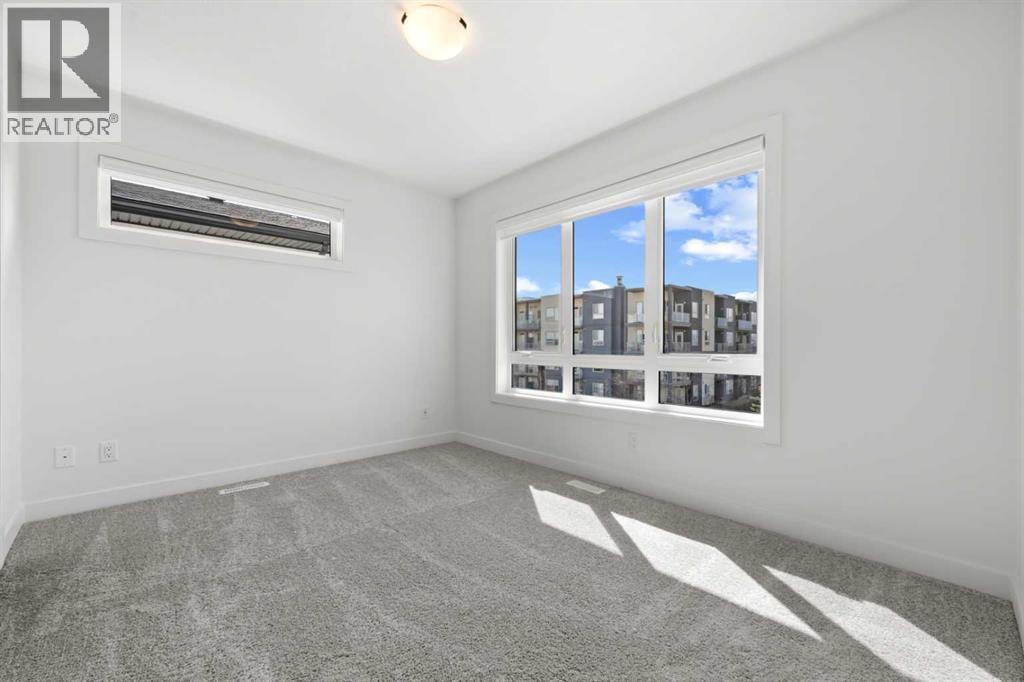 848 83 Street SW — photo 24