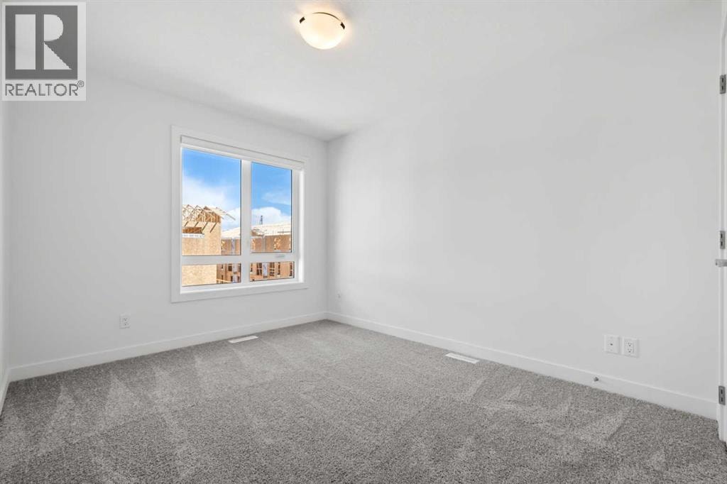 848 83 Street SW — photo 29