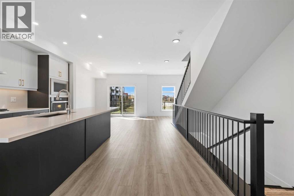 848 83 Street SW — photo 21