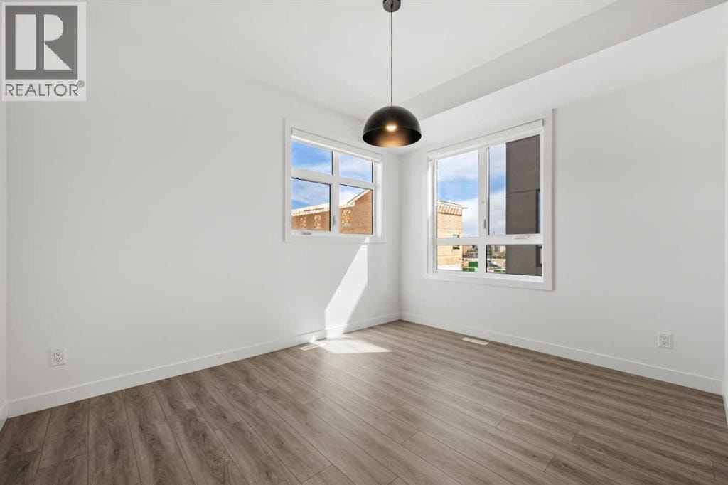 848 83 Street SW — photo 18