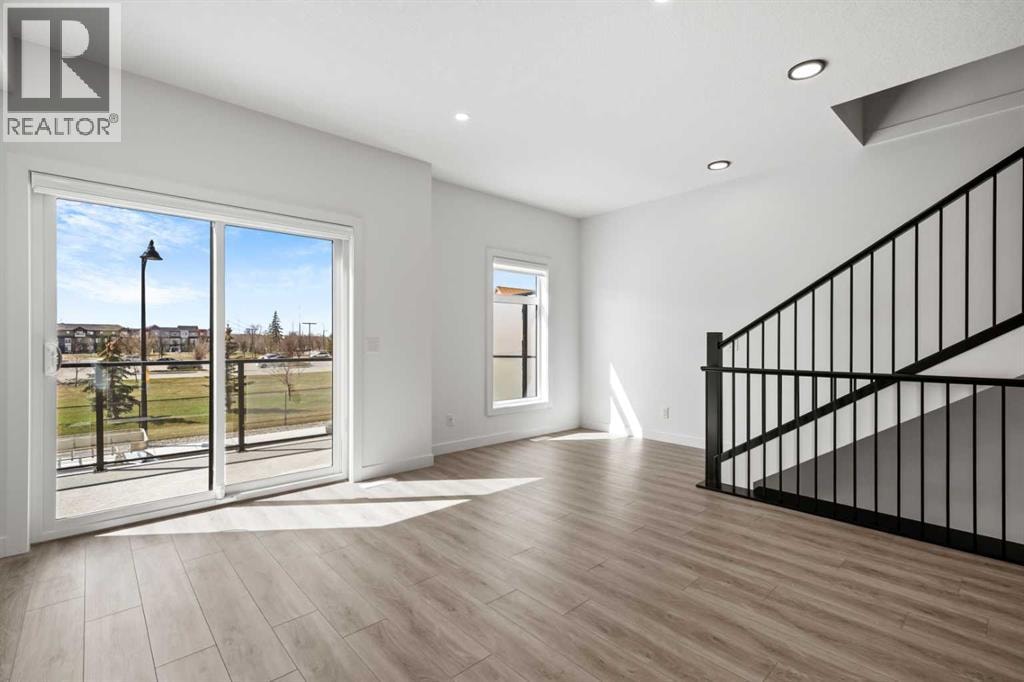 848 83 Street SW — photo 8