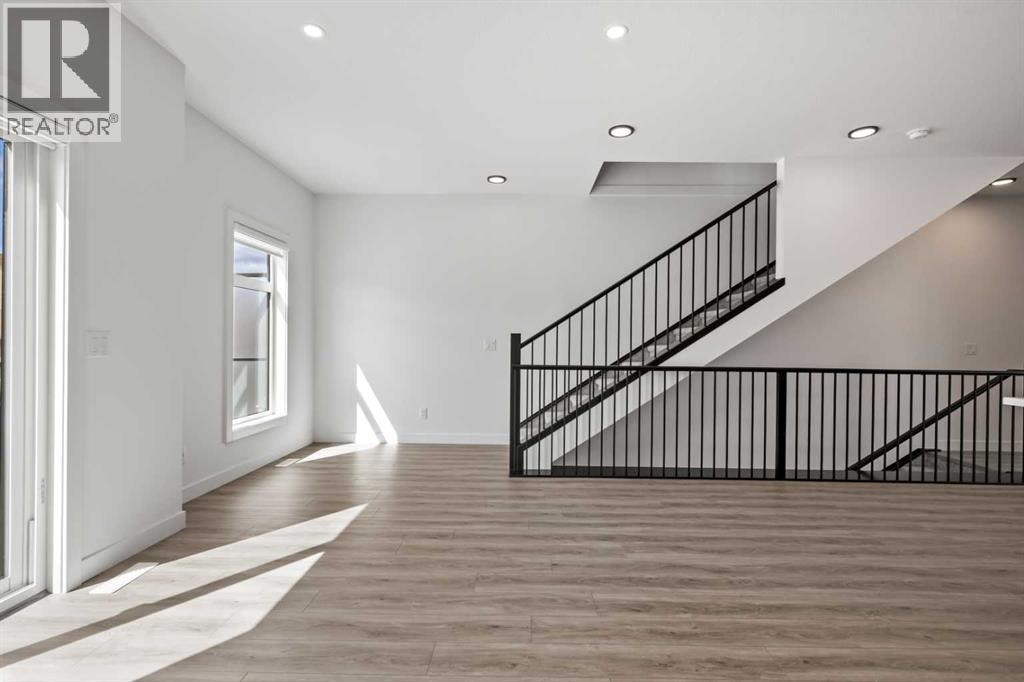 848 83 Street SW — photo 9