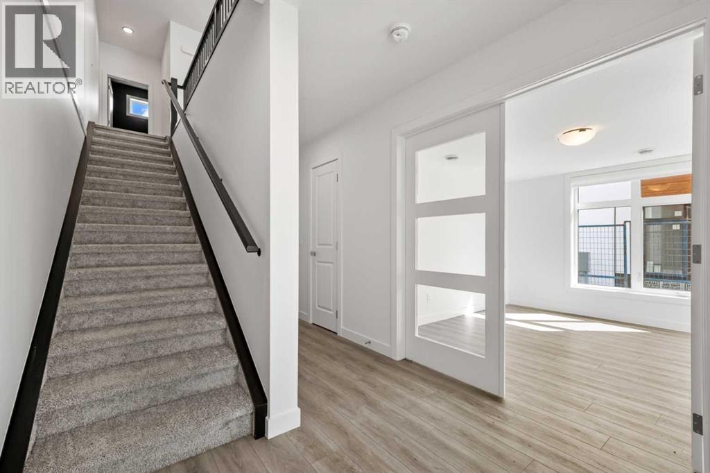 848 83 Street SW — photo 36
