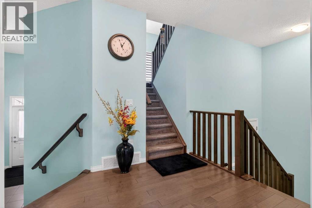 45 Cityscape View NE — photo 18