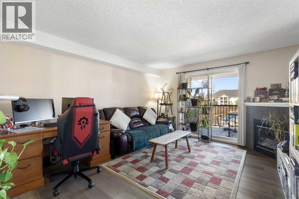 2320, 2371 Eversyde Avenue SW — photo 22