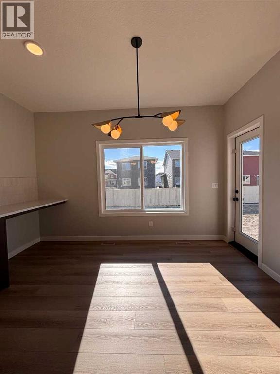 475 Baywater Green SW — photo 13
