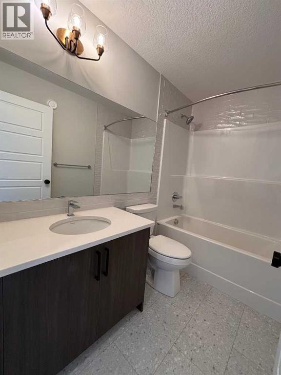 475 Baywater Green SW — photo 27