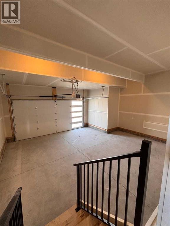 475 Baywater Green SW — photo 7