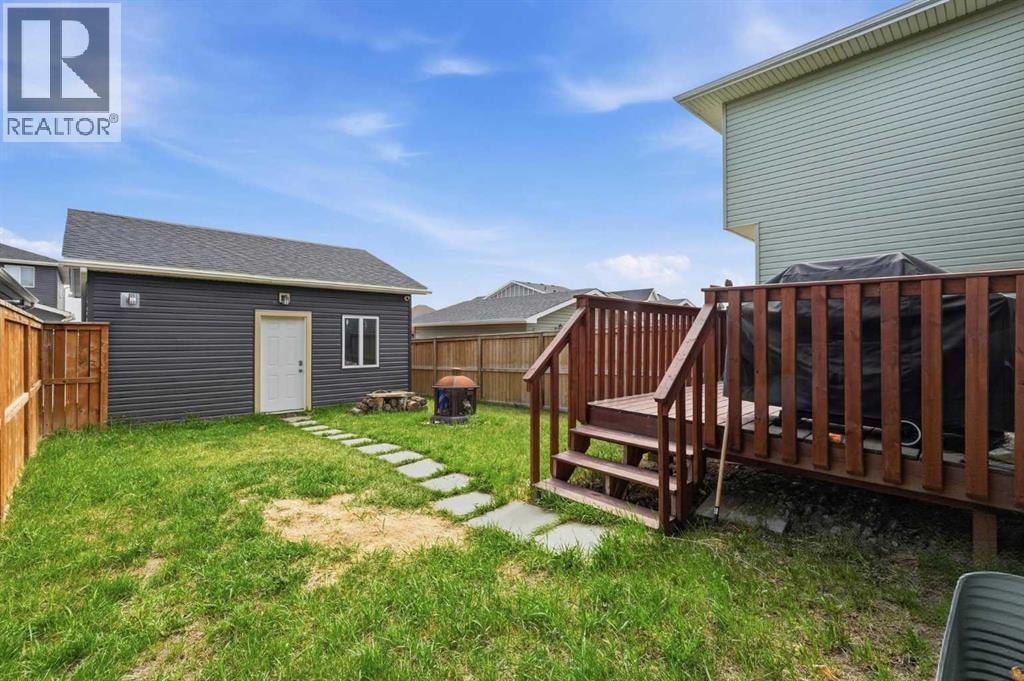 328 Bayview Street SW — photo 25