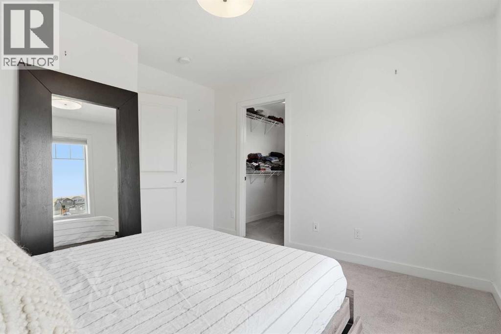 328 Bayview Street SW — photo 19
