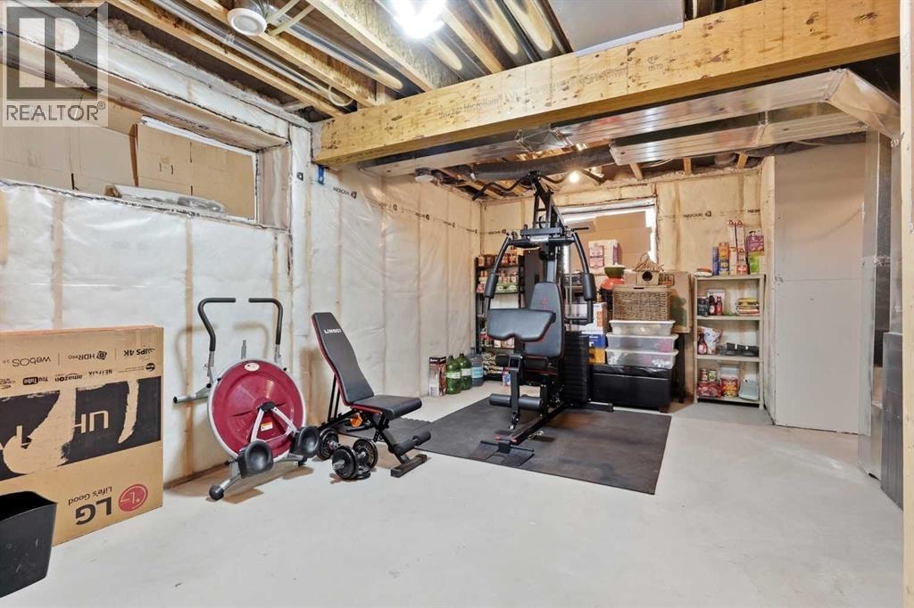 328 Bayview Street SW — photo 22