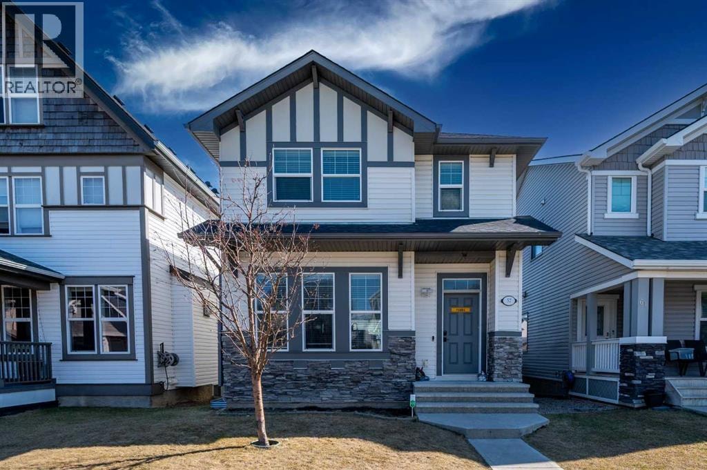 57 Skyview Point Common NE