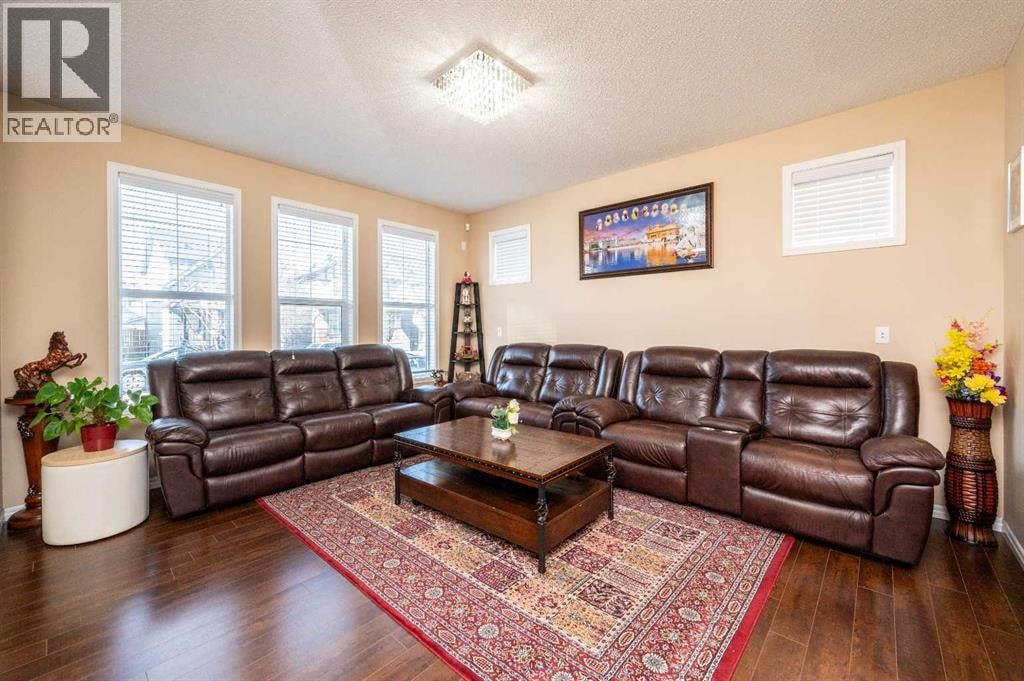 57 Skyview Point Common NE — photo 8