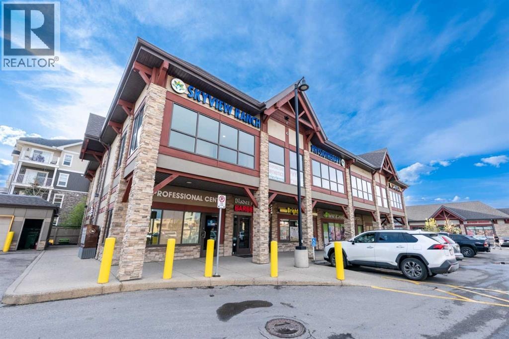 57 Skyview Point Common NE — photo 42