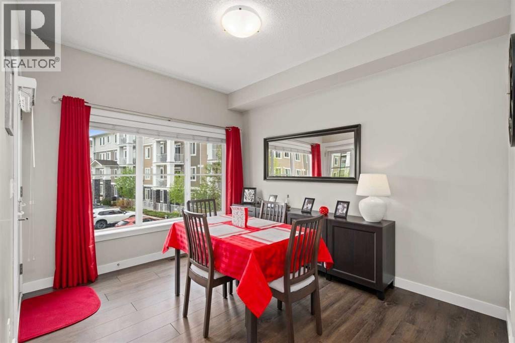 536 Cranford Drive SE — photo 10