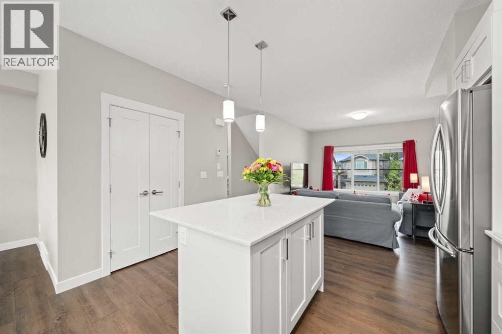 536 Cranford Drive SE — photo 15