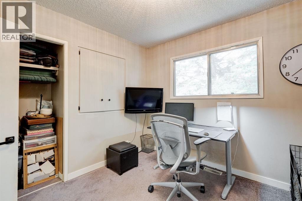 1153 East Lakeview Road — photo 36