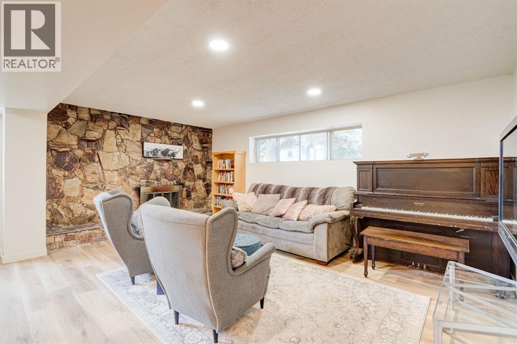 1153 East Lakeview Road — photo 38