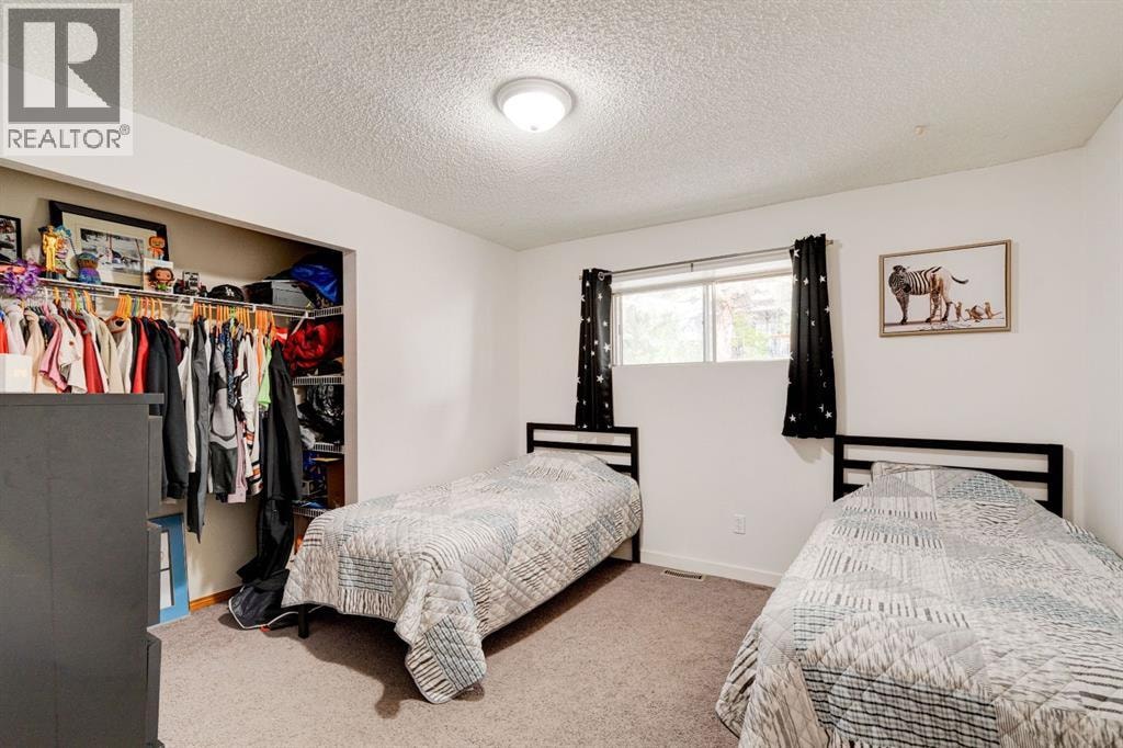 1153 East Lakeview Road — photo 43