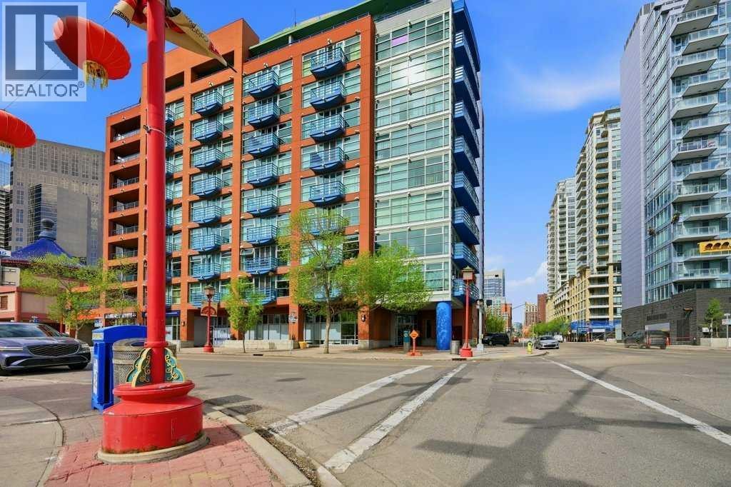 606, 205 Riverfront Avenue SW — photo 2