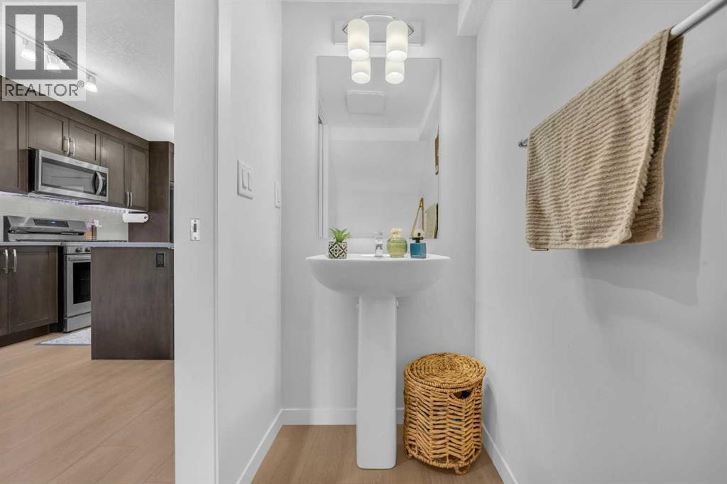 304, 474 Seton Circle SE — photo 11