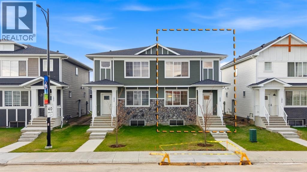 1060 West Lakeview Drive — photo 1