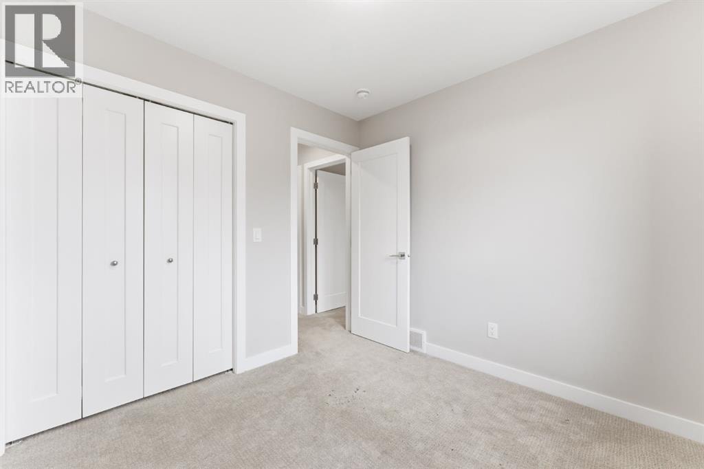 1060 West Lakeview Drive — photo 36