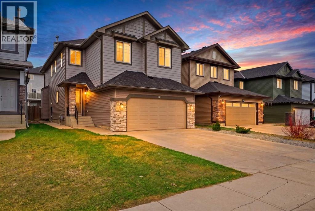 61 Saddleland Drive NE — photo 1