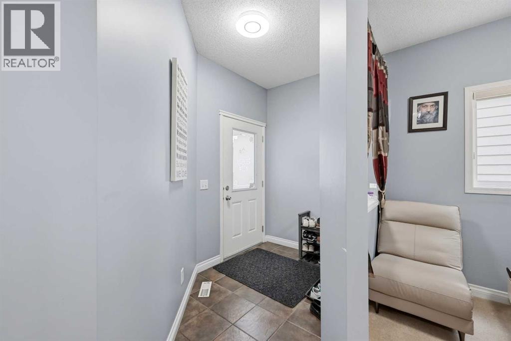 61 Saddleland Drive NE — photo 4