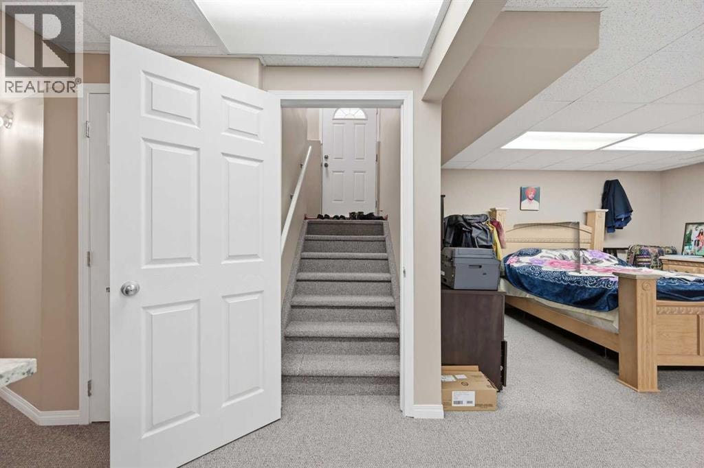 61 Saddleland Drive NE — photo 35